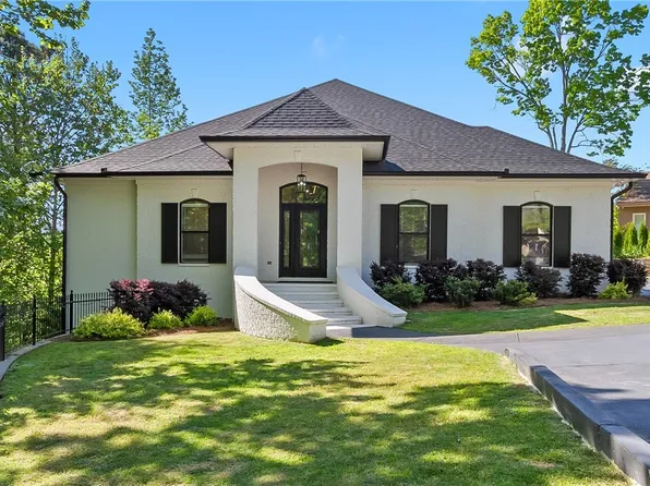 8406 Essex Cir NE, Tuscaloosa, AL 35406