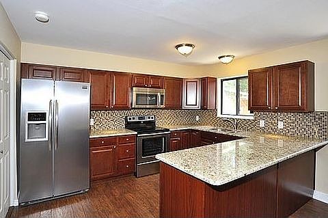 vance 2kitchen3_500.jpg