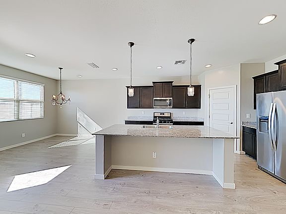 4th image of 40097 W Ganly Way