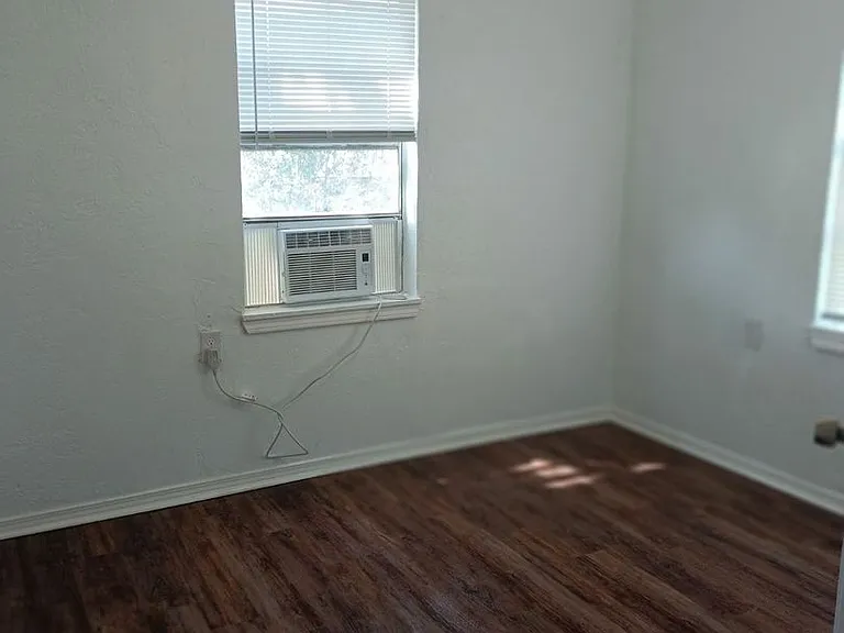 6318 Anderson Dr — Photo 6