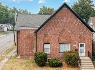303 E Main St, Lowell, IN