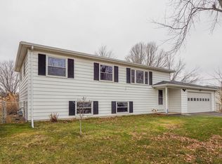 201 Sherwood Dr, Battle Creek, MI