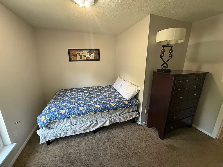205 Wheaton Ct — Photo 12