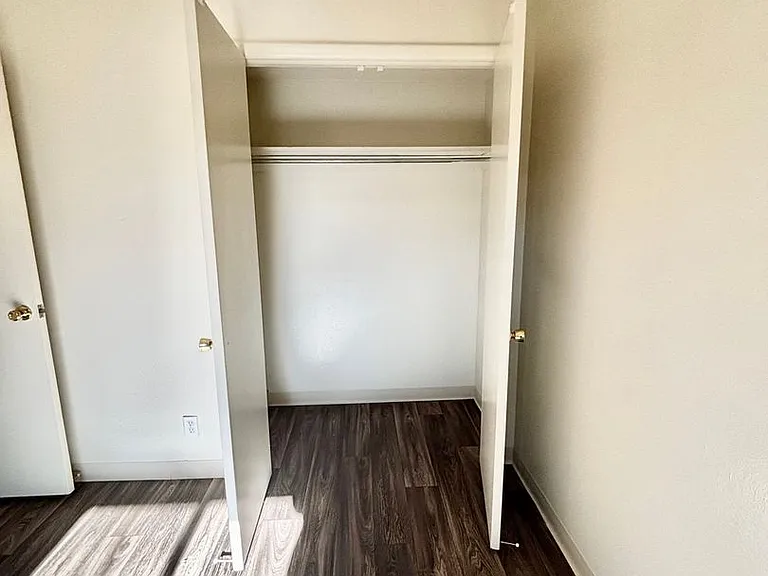 Spring Meadow Apartments — Photo 15