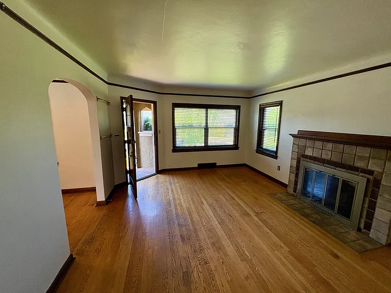 8028 Jones Ave NW — Photo 3