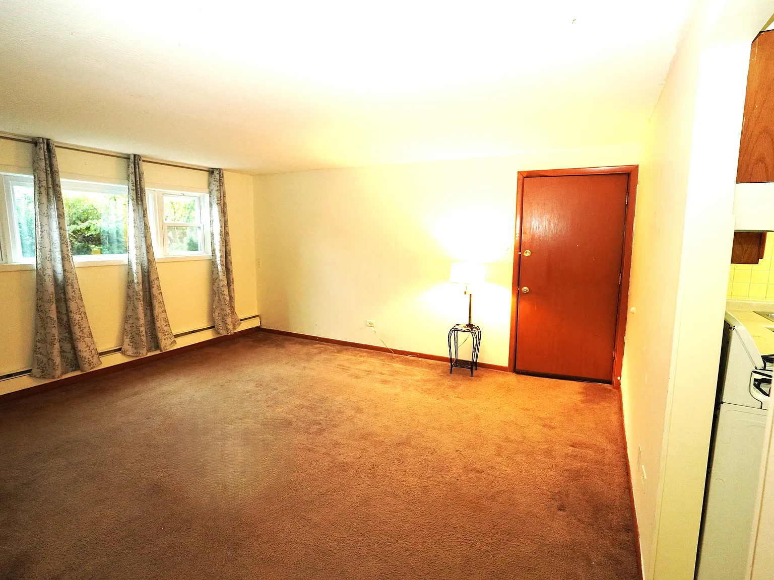 2 bed, 900 sqft, $1,595 — Photo 3