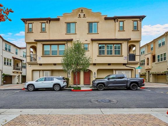 3rd image of 901 Sunset Rdg