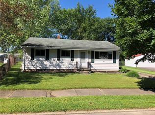 38 Lilburne Dr, Youngstown, OH 44505