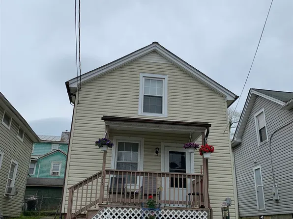 106 Cochran St, Staunton, VA 24401
