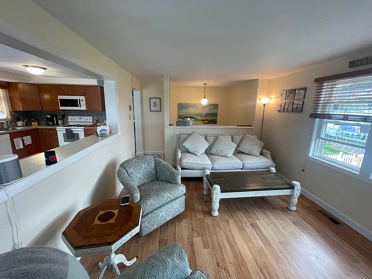 7 Silver Ripple Way — Photo 5