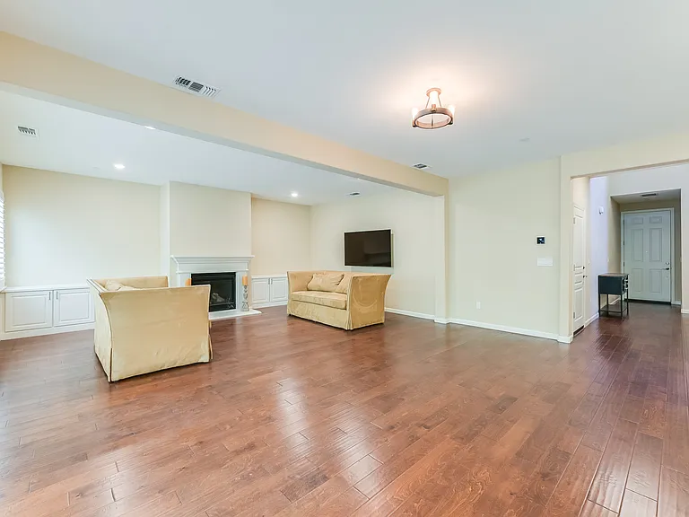 5533 Kennedy Pl — Photo 6