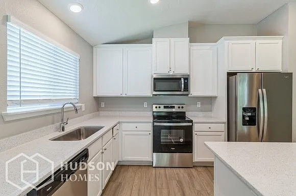 6407 Timber Cove Ct — Photo 3