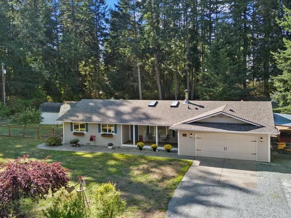 897 James Way, Camano Island, WA 98282