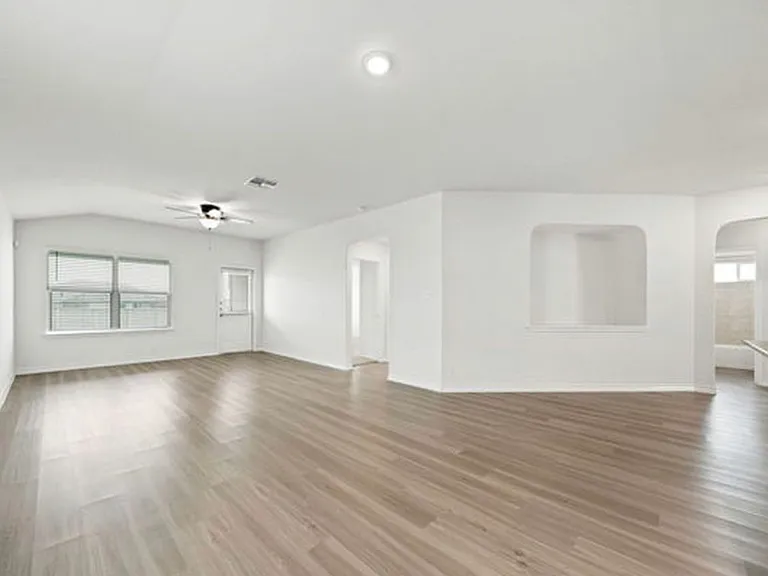 Gravel Gray — Photo 3