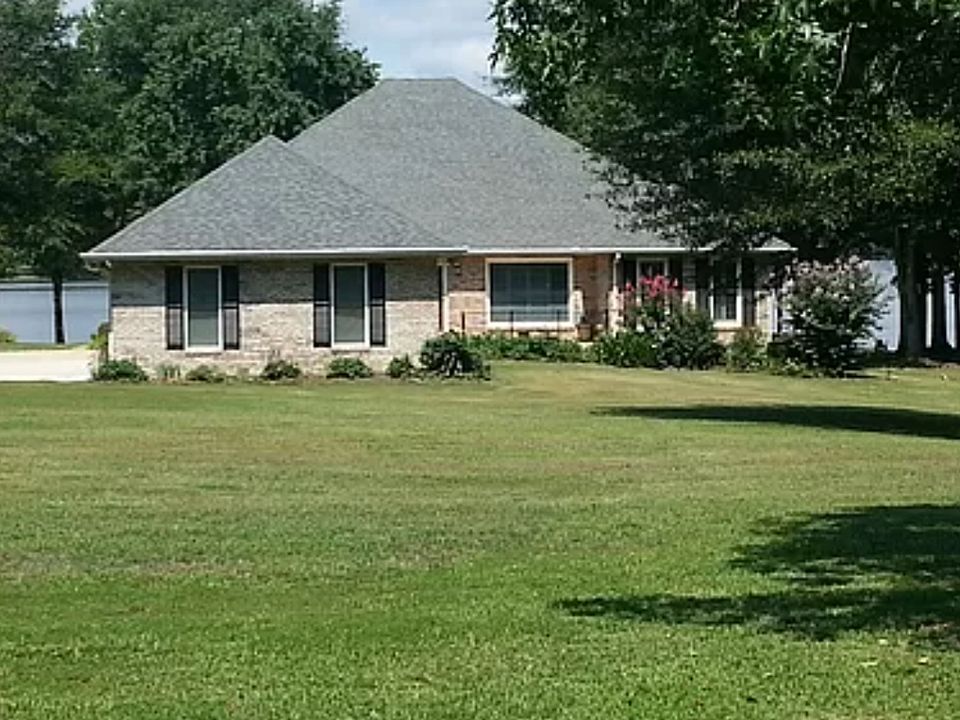 1st image of 635 Harbour Shores Dr