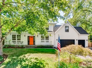 8840 SW Caroline Dr, Portland, OR 97225