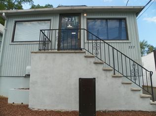 227 Lincoln Hwy, Iselin, NJ 08830