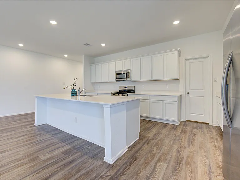 2554 Olivine Stone Dr — Photo 17