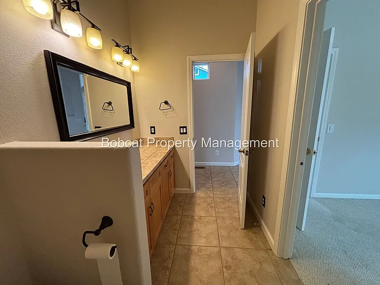 963 Ranchview Cir — Photo 19