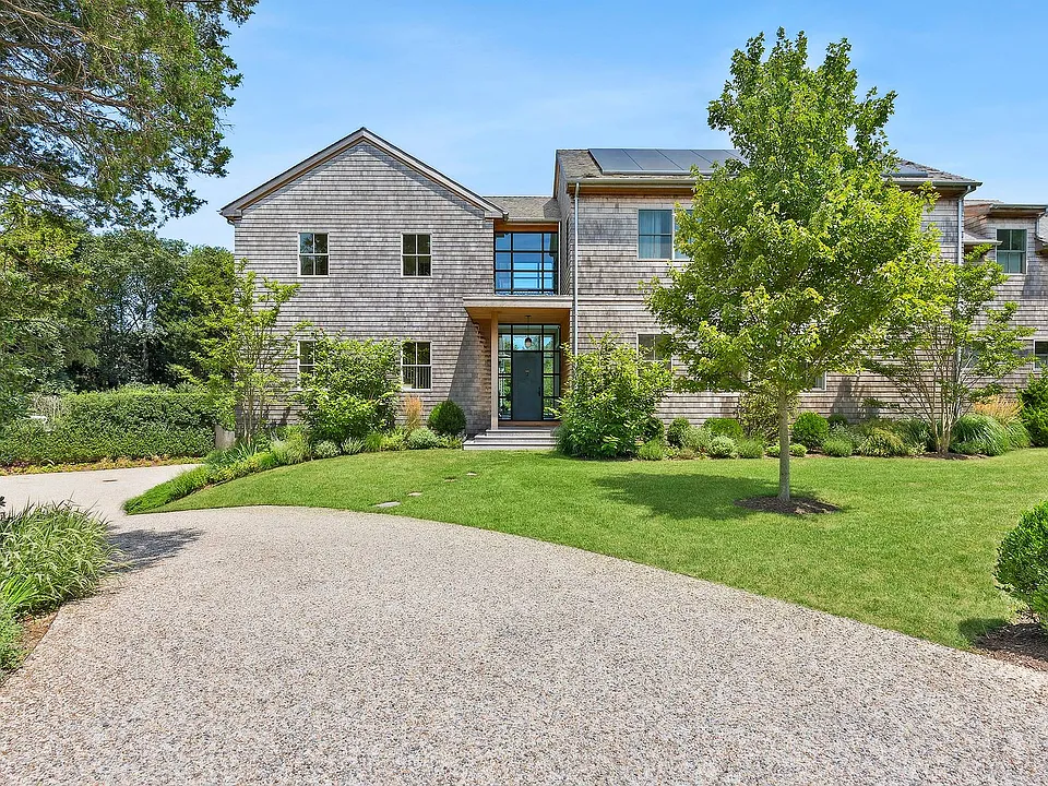 26 Georgian Ln
