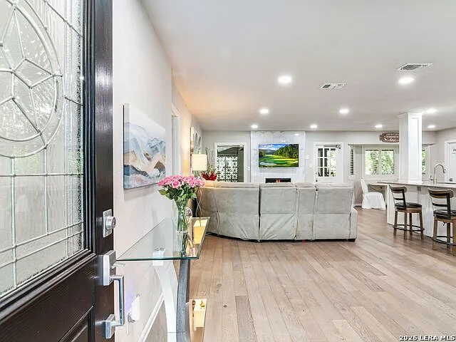 132 Wagon Trail Rd — Photo 3