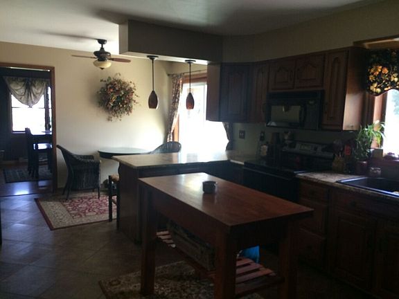2nd image of 14 Butternut Hill Dr