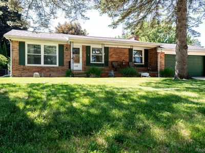 4190 Charter Oak Dr, Flint, MI, 48507