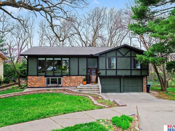 212 Merwood St, Bellevue, NE 68005