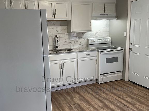 2nd image of 2221 S Glendale St