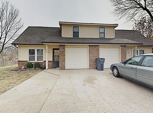 1615 E Elm Ter, Olathe, KS 66062