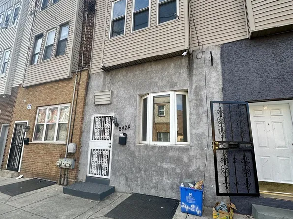 2424 S 7th St, Philadelphia, PA 19148