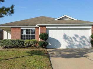16818 Watering Oaks Ln, Houston, TX 77083
