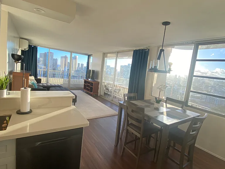2825 S King St #2202-2 — Photo 7