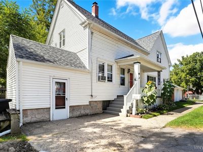 46 Long Ave, Cheektowaga, NY, 14225