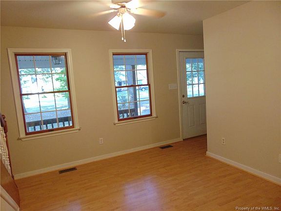 3rd image of 791 Westwood Ct