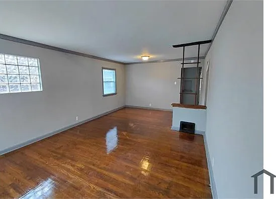 4420 June Ave — Photo 9