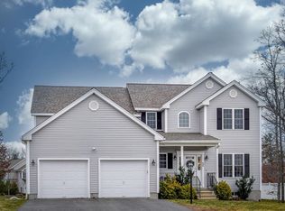 22 W Ledge Rd, Clinton, MA 01510