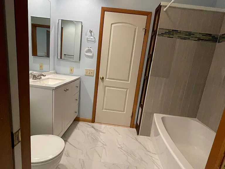 4803 Foxwood Dr S #3 — Photo 12