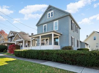 2 Parkside Ct, Utica, NY 13501