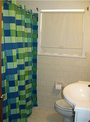 5th image of 1126 Vance Dr