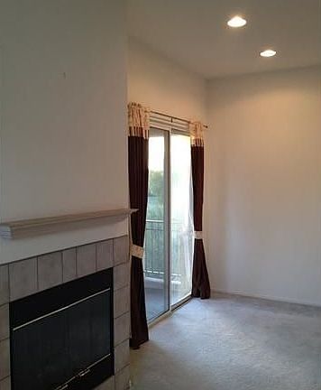 4th image of 10675 Wexford St Unit 7