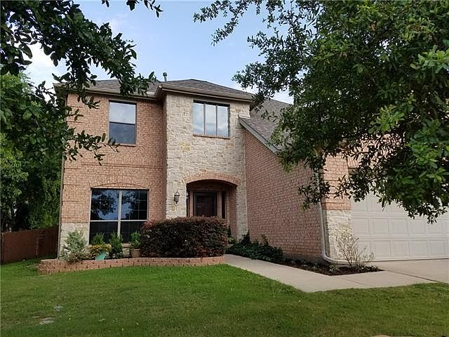 1st image of 4412 Winding Glen Ln