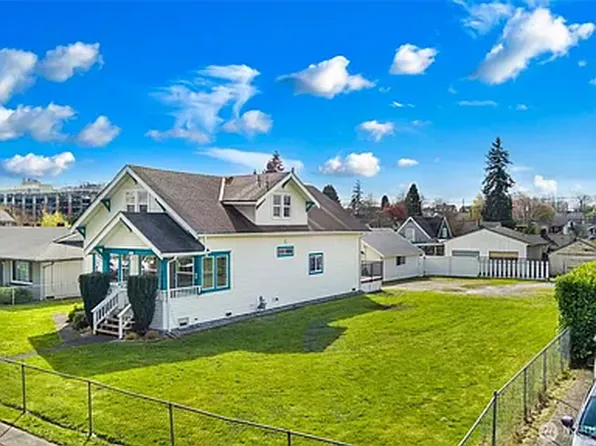 1022 Oakes Ave APT 2, Everett, WA 98201
