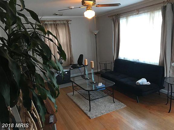 2nd image of 510 Walker St