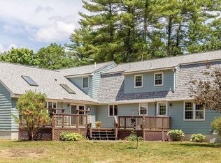 27 Banbury Dr, Westford, MA 01886