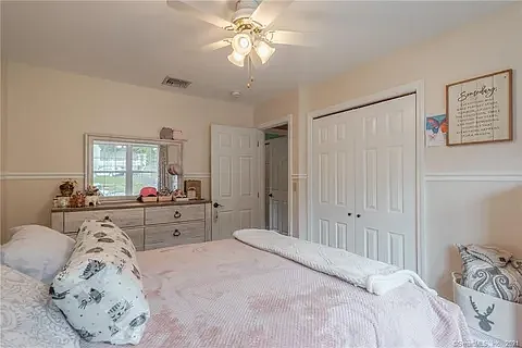 8 Bronson Dr — Photo 8