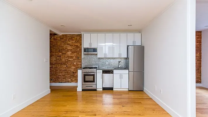 Rented by Nooklyn NYC LLC | media 1