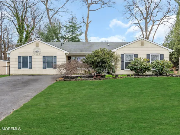 70 Portland Road, Atlantic Highlands, NJ 07716