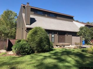 160 Colonial Ave, Albany, NY 12208