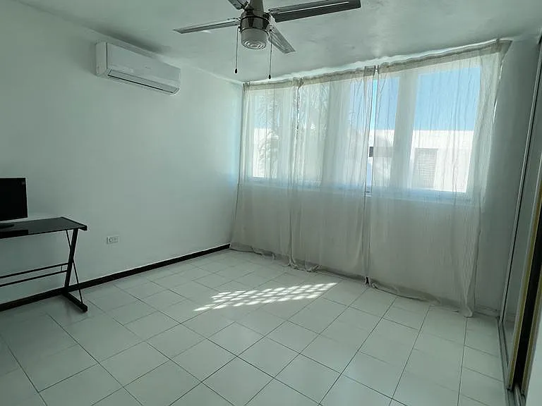 60 Urb Hl — Photo 11